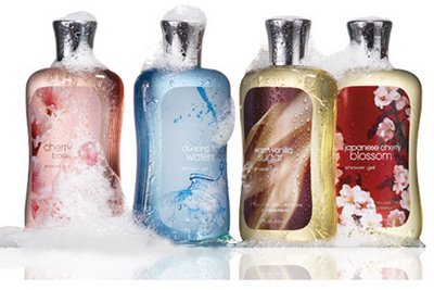 Bath & Body Works Signature Collection